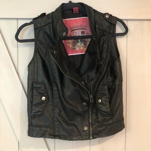 Fake leather vest
